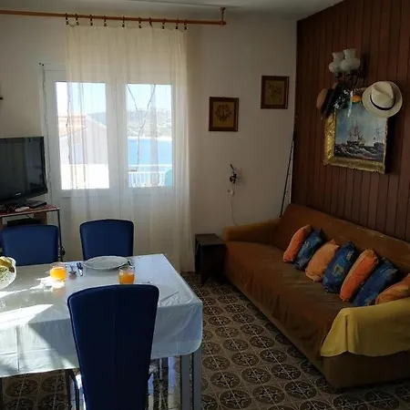 By The Sea Kanica, - 21093 *