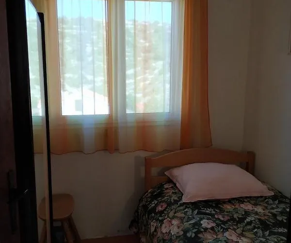 By The Sea Kanica, - 21093