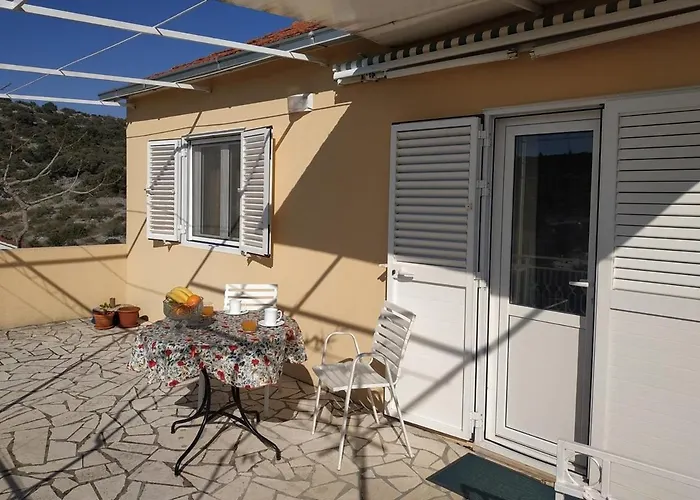 By The Sea Kanica, - 21093